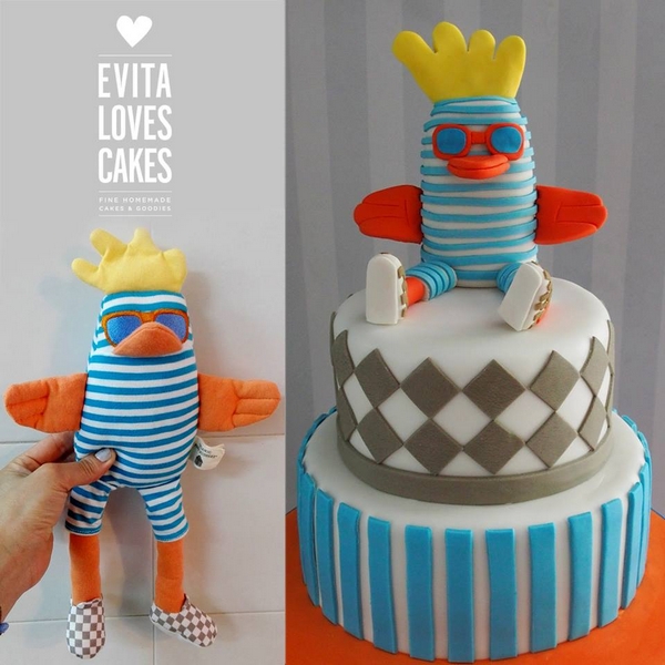 Duck_Birthday_Cake_EvitaLovesCakes